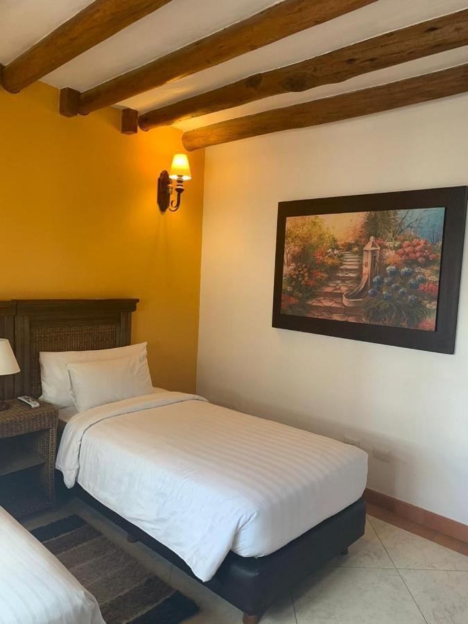 Hotel Campanario Real ビージャ・デ・レイバ エクステリア 写真